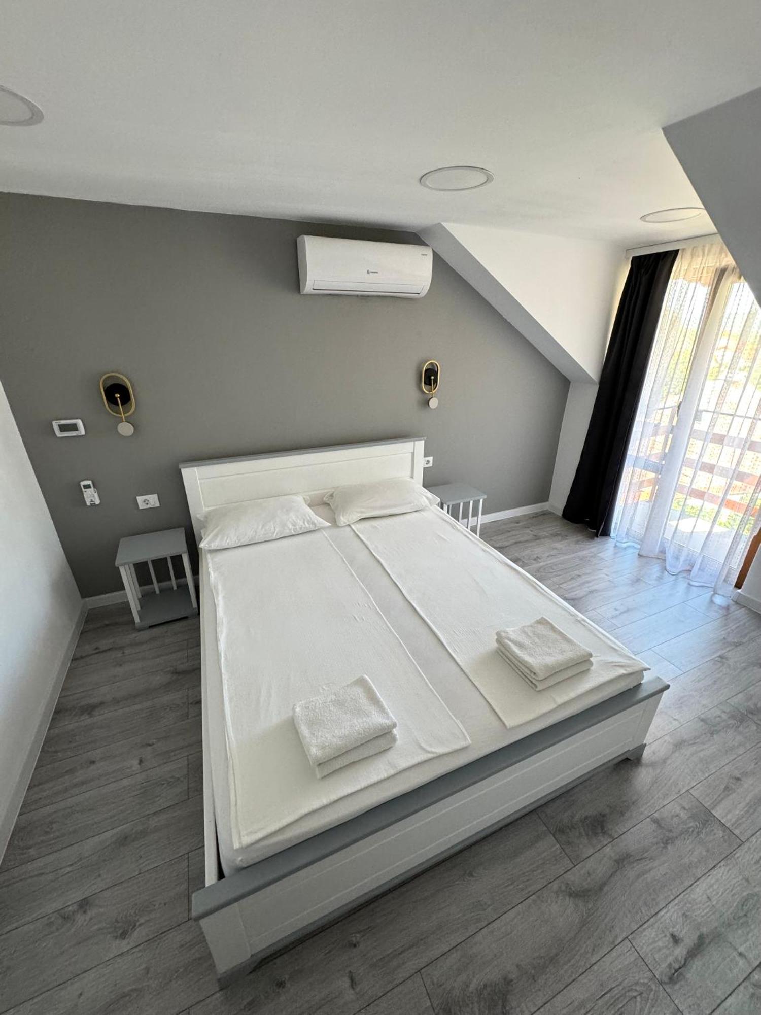 Casa Presecan Talmacel Luaran gambar